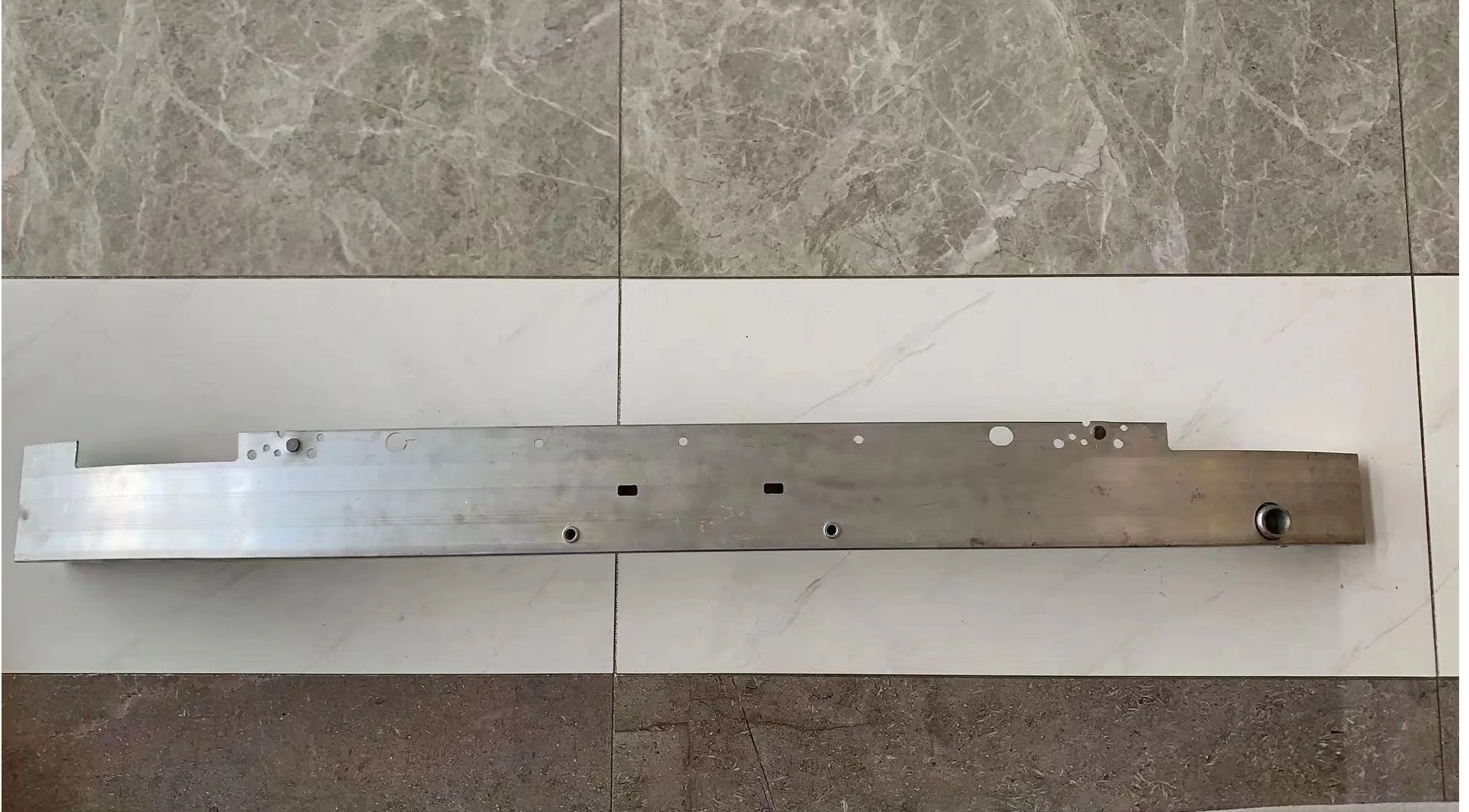 Voor S60 2021 voorframe 31463938