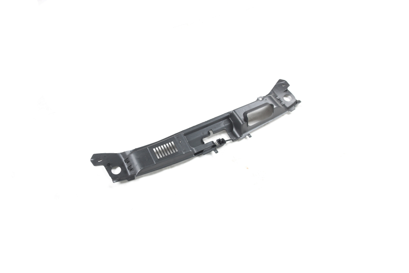 Otomobil Par&ccedil;aları Su Deposu &Uuml;st Trim 30716339 31278662 31217665 Volvo S40 2005-2013 İ&ccedil;in Fit