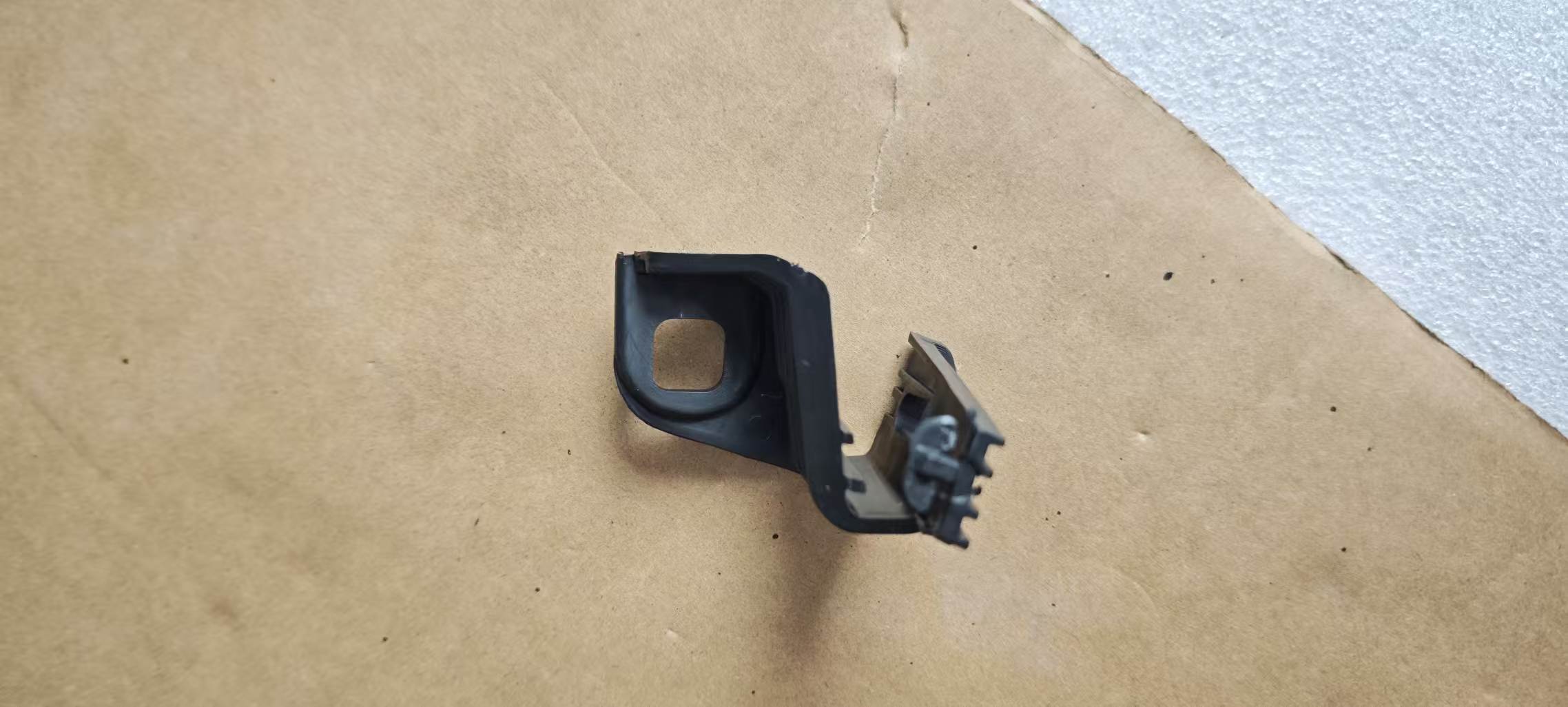 يصلح للوحة المصابيح الأمامية Bmw F35 L 51647285597 R 51647285598