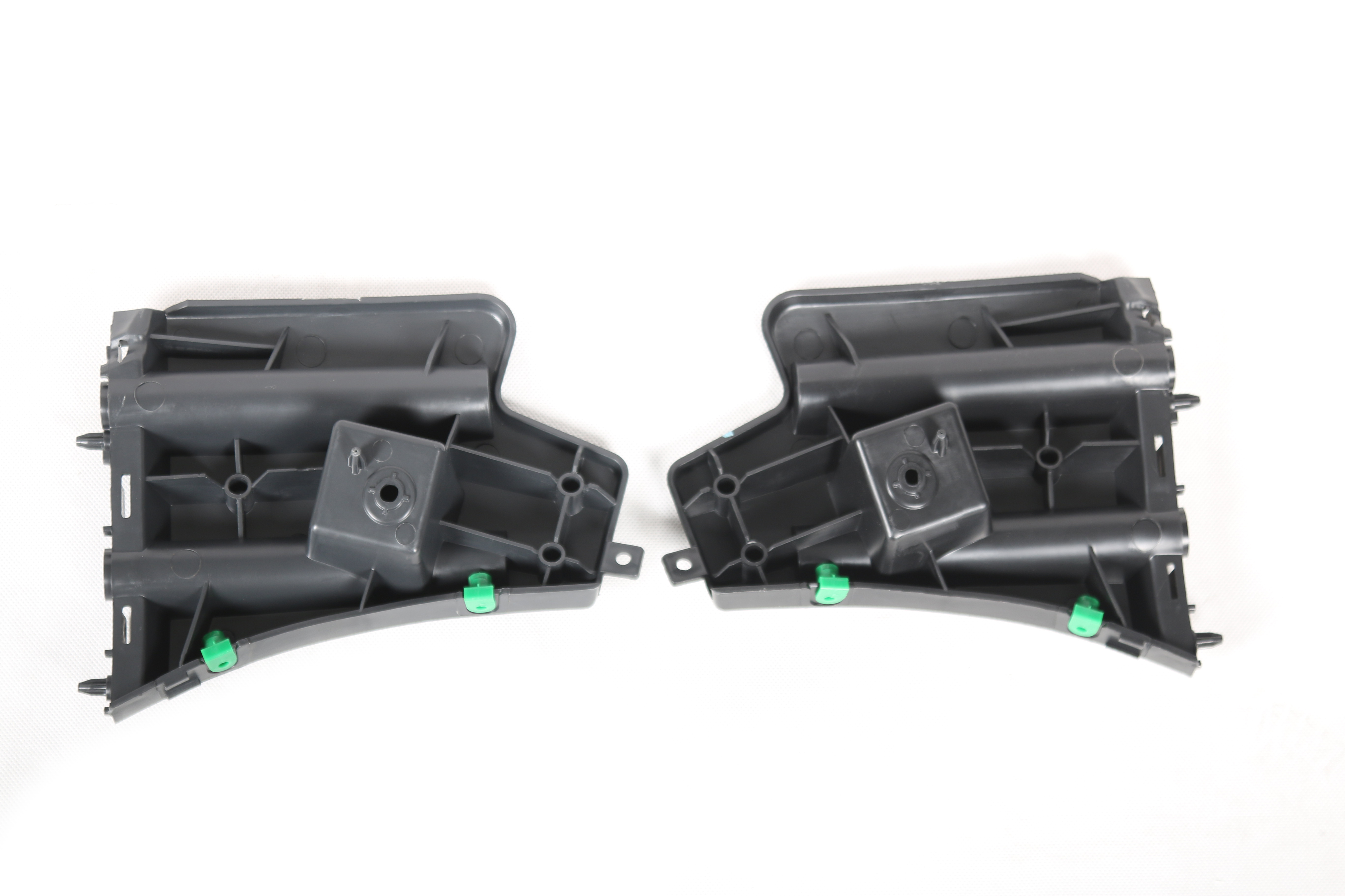 Bildelar fr&auml;mre st&ouml;tf&aring;ngarf&auml;ste L/R 30795048 30795049 Passar f&ouml;r Volvo S60/V60 2011-2013