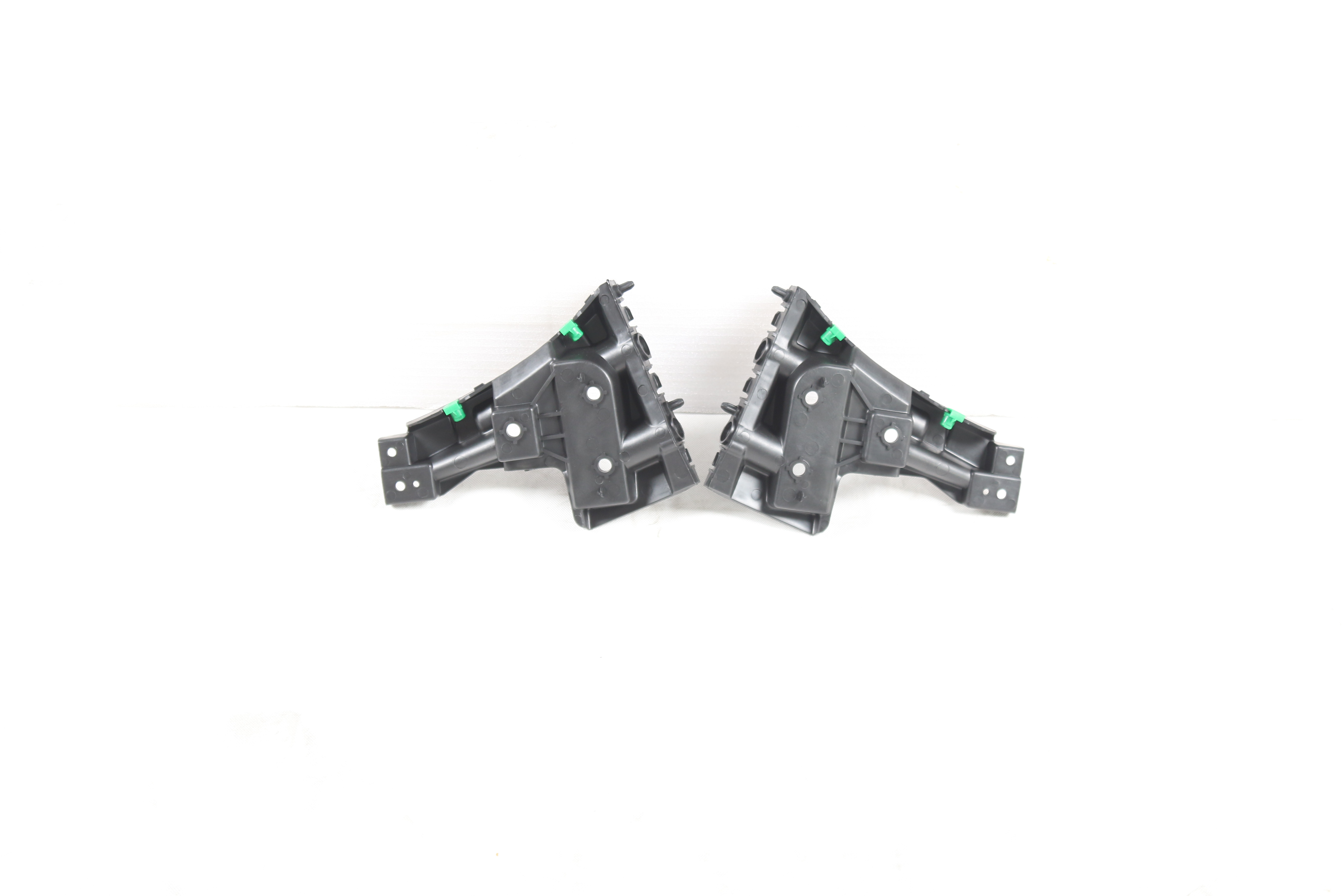 Części samochodowe wspornik przedniego zderzaka L/R 31365416 31383028 31365417 31383029 pasuje do Volvo S60 2014-2020