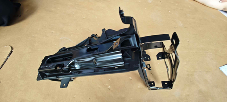 يصلح ل F07 GT دعم المصباح R